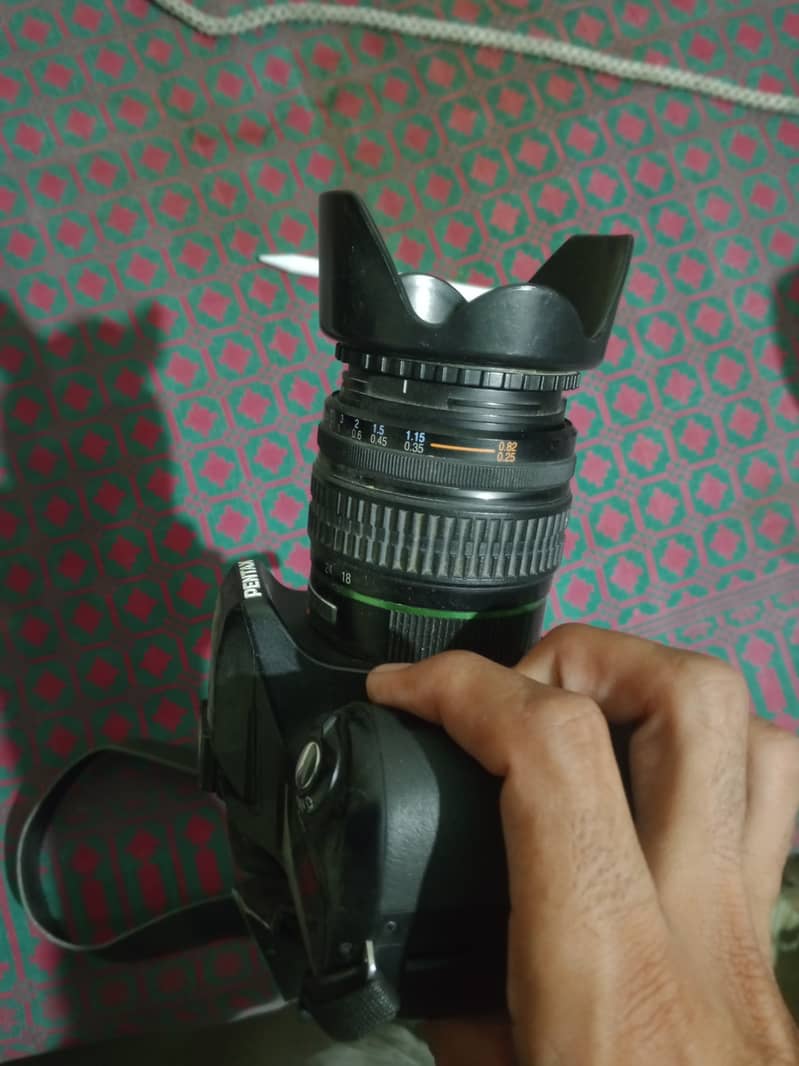 DSLR Camera 1