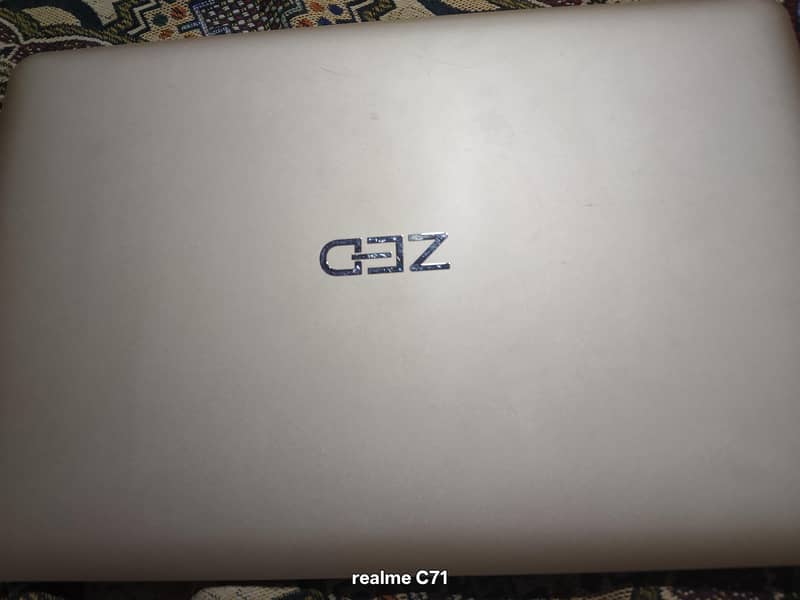 laptop 0