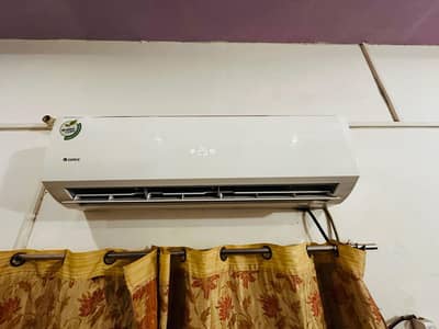 Gree 1.5 ton A. C for sale
