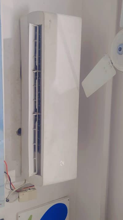 Gree inverter ac in good condition