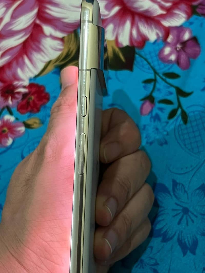 Google Pixel 8 Pro 3