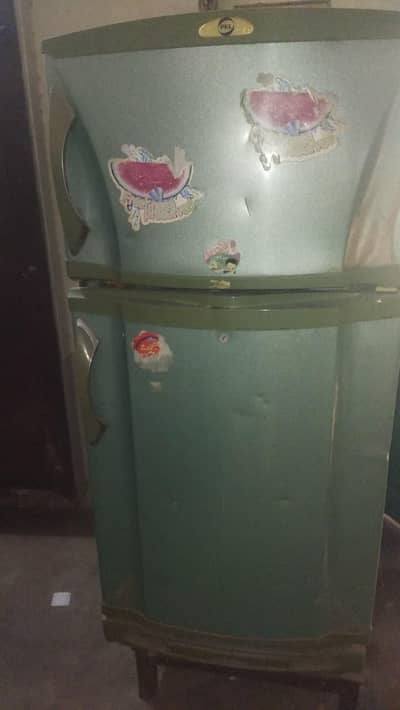 PEL Medium Size Refrigerator | Excellent Cooling | Low Power Use