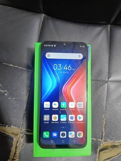 Infinix hot 10 Play 4/64 with box and charger