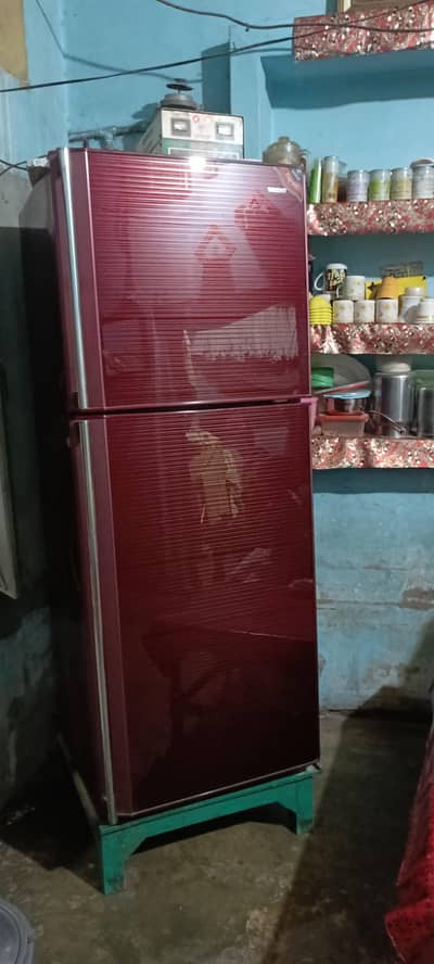 ORIENT refrigerator new condition hy