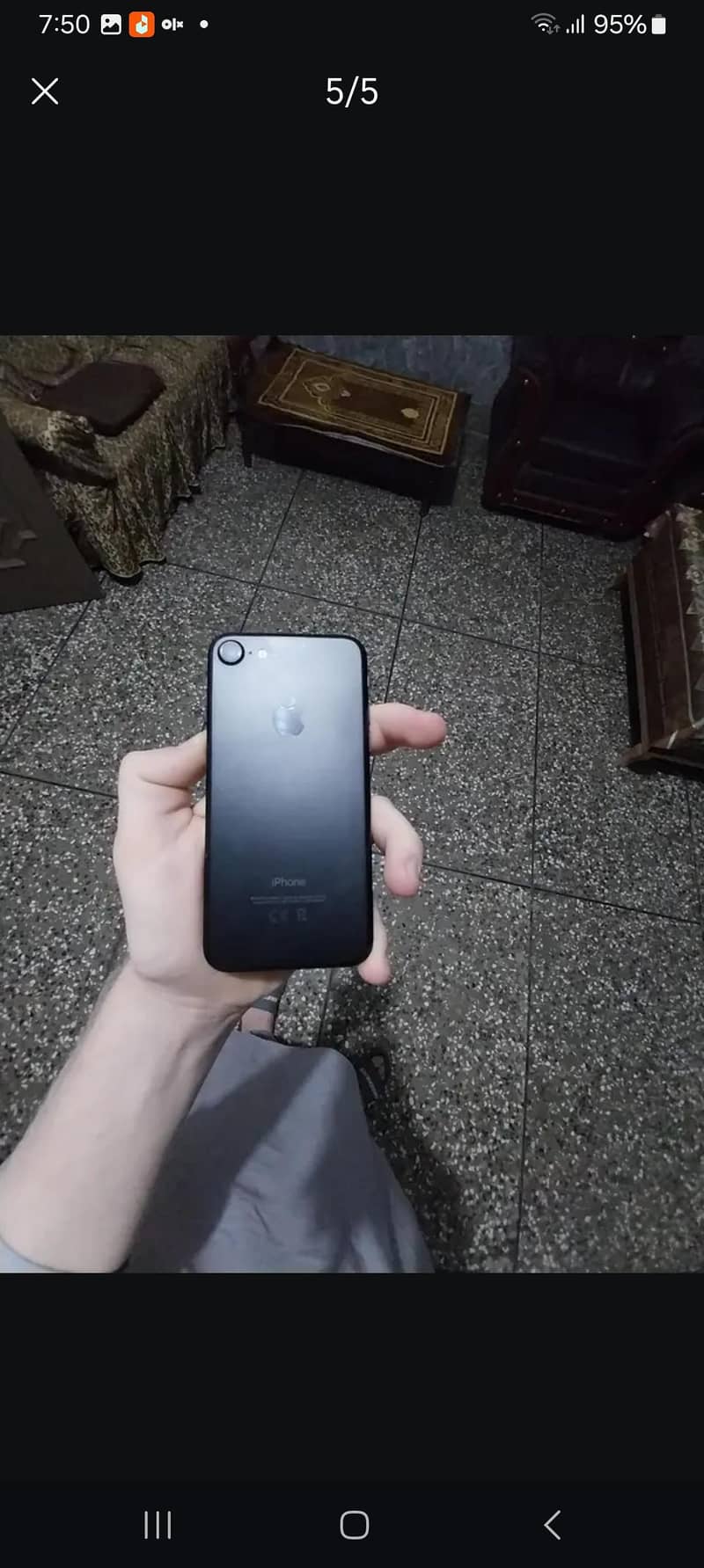 Apple iPhone 7 3