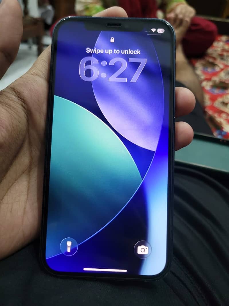 Apple iPhone 12 2