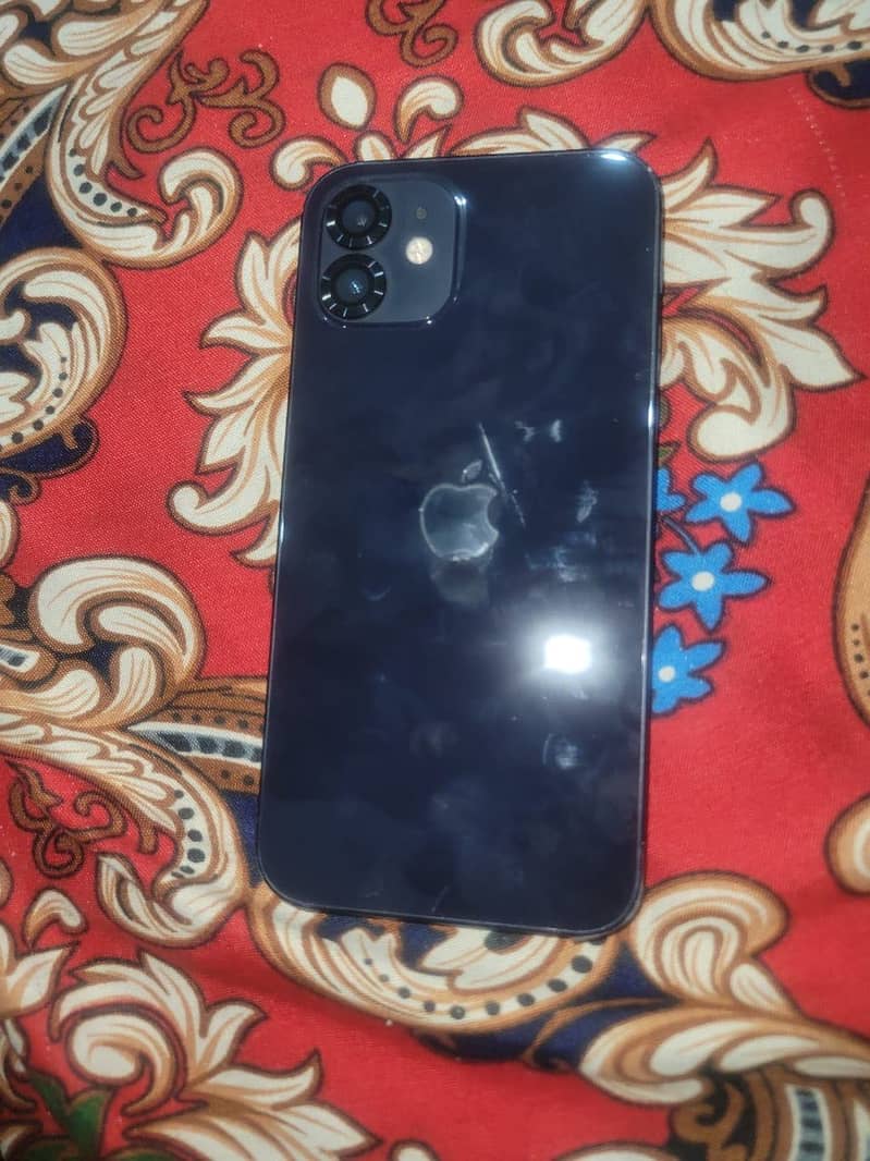 Apple iPhone 12 7