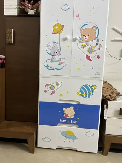 Kids Wordrobe