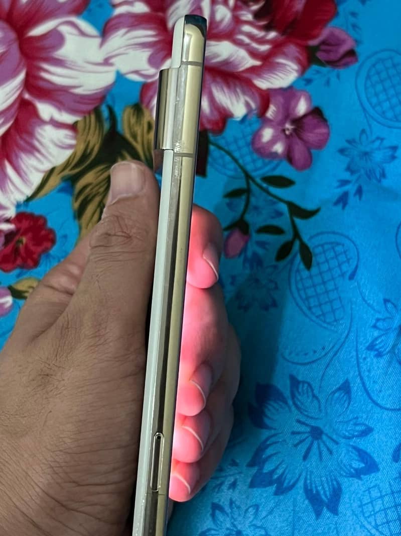 Google Pixel 8 Pro 1