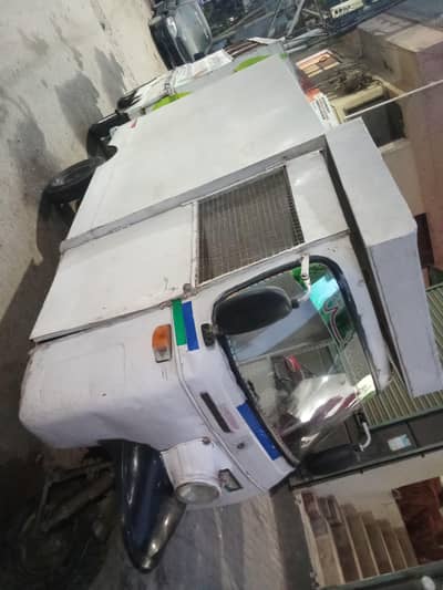 loader rickshaw