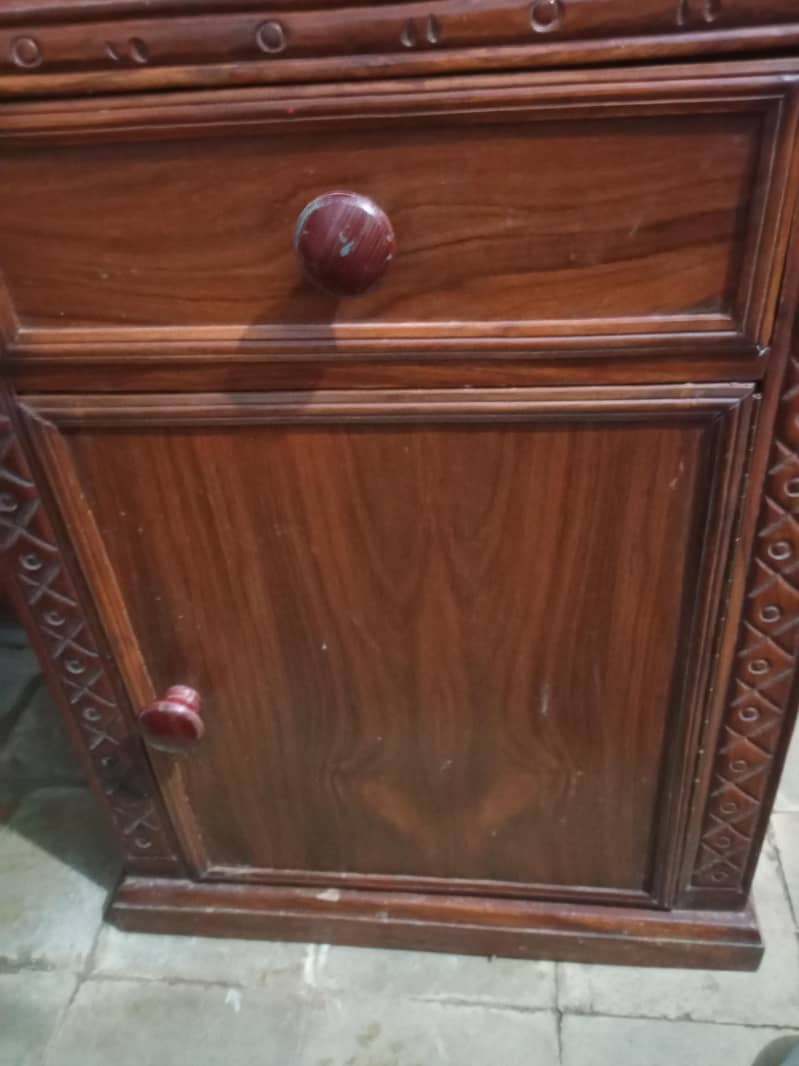 Dressing table mirror 6