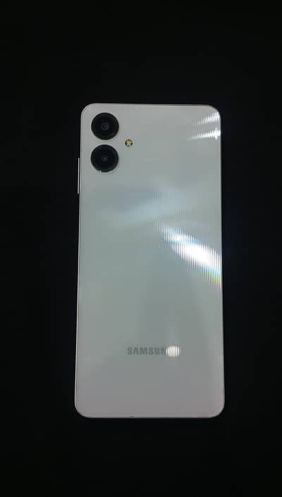 Samsung Mobile A06
