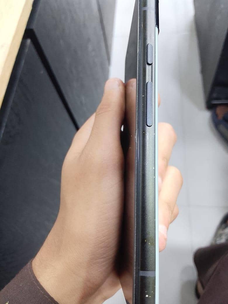 Google Pixel 6a 3