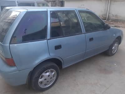 Suzuki Cultus 2000 model