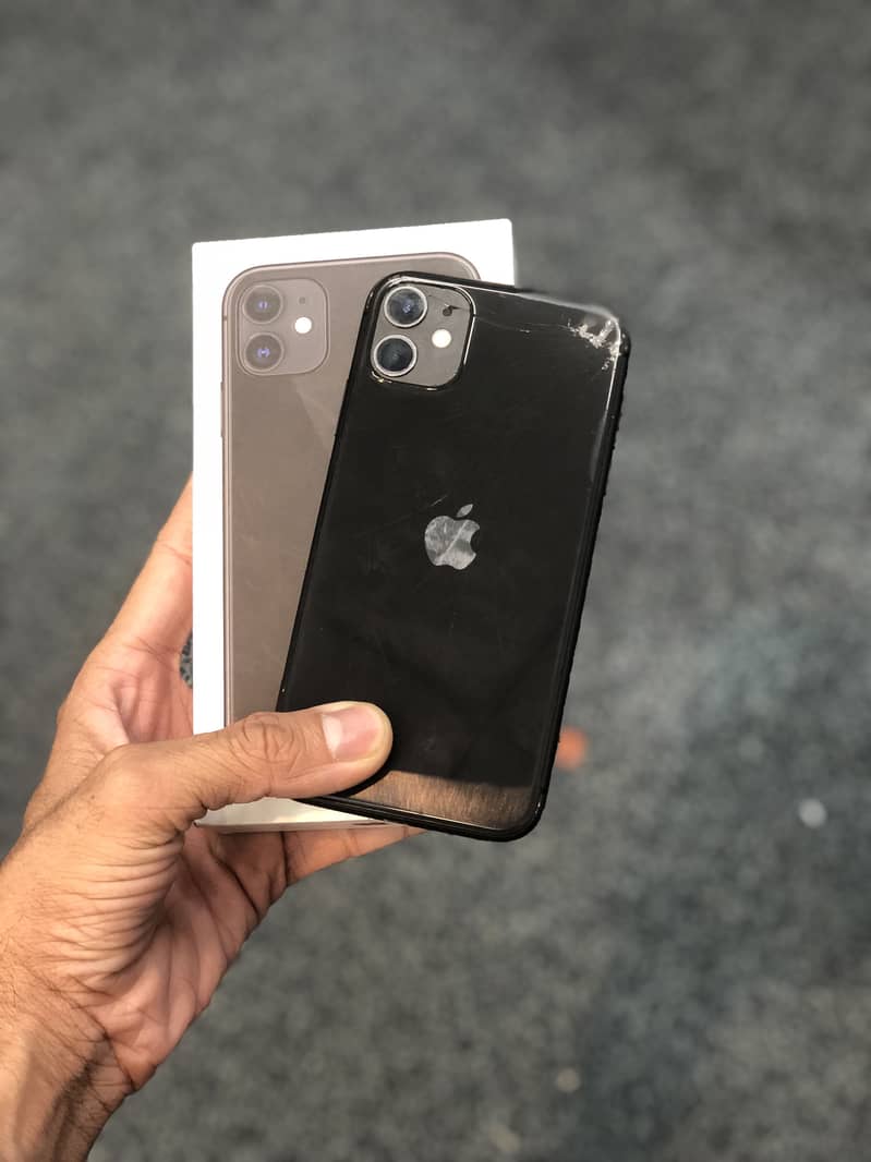 Apple iPhone 11 0