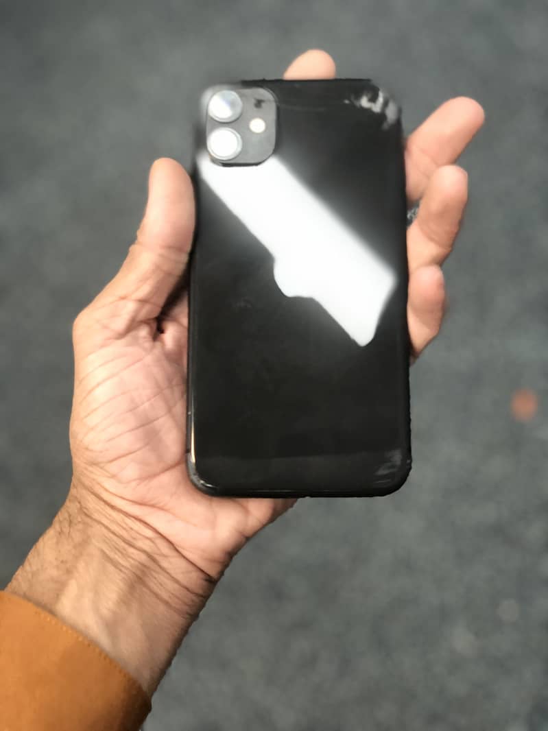 Apple iPhone 11 7