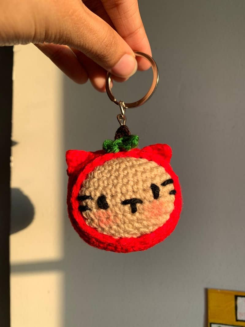 Fruity cat keychain 0