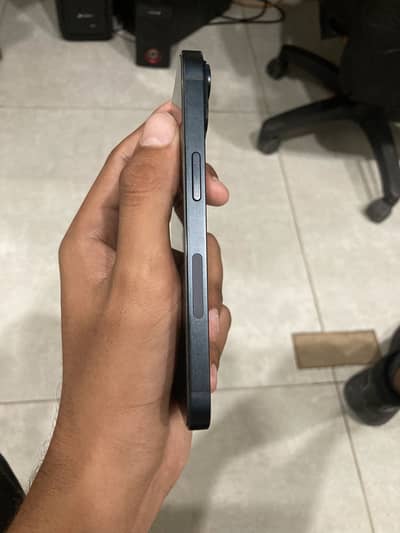 Apple iPhone 14 JV