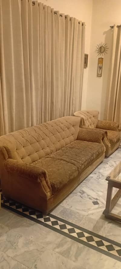 7 Sesater Sofa Set