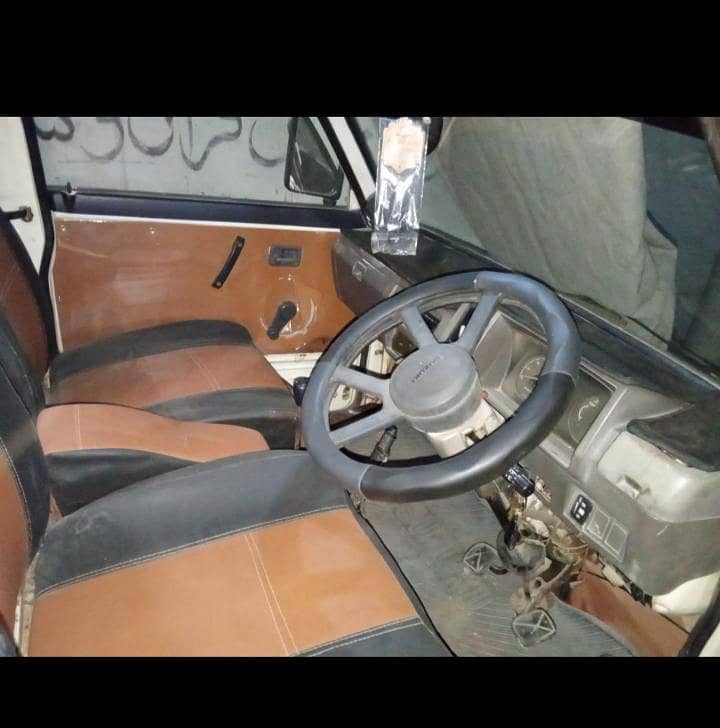 Suzuki bolan 1