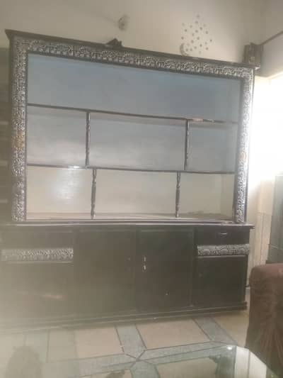 show case for crockery