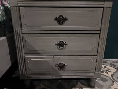 Antique Painted Bed Set
