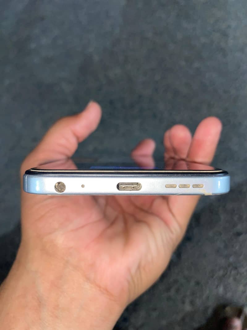 Tecno SPARK 40 1