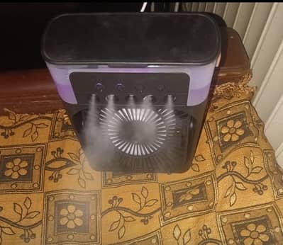 Portable mini air cooler