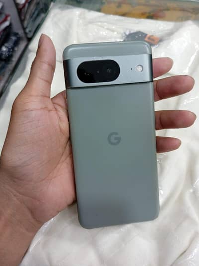 Google Pixel 8