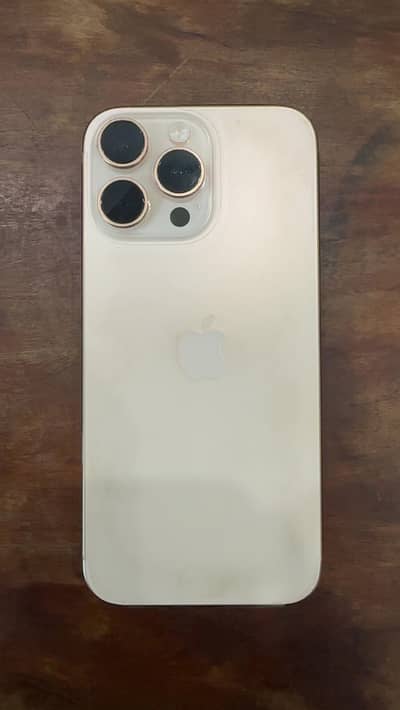 Apple iPhone 16 Pro Max