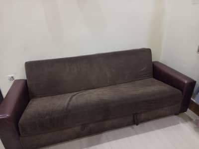 3 seater sofa in good condition