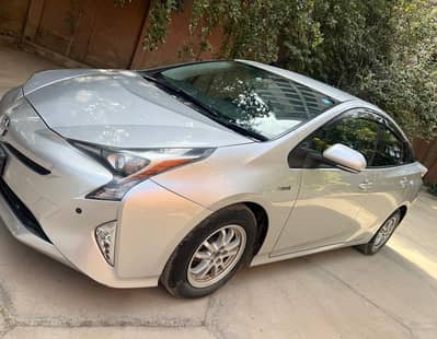 Toyota Prius 2018