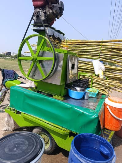 rickshaw with ganne machine