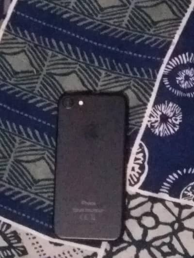 Apple iPhone 7