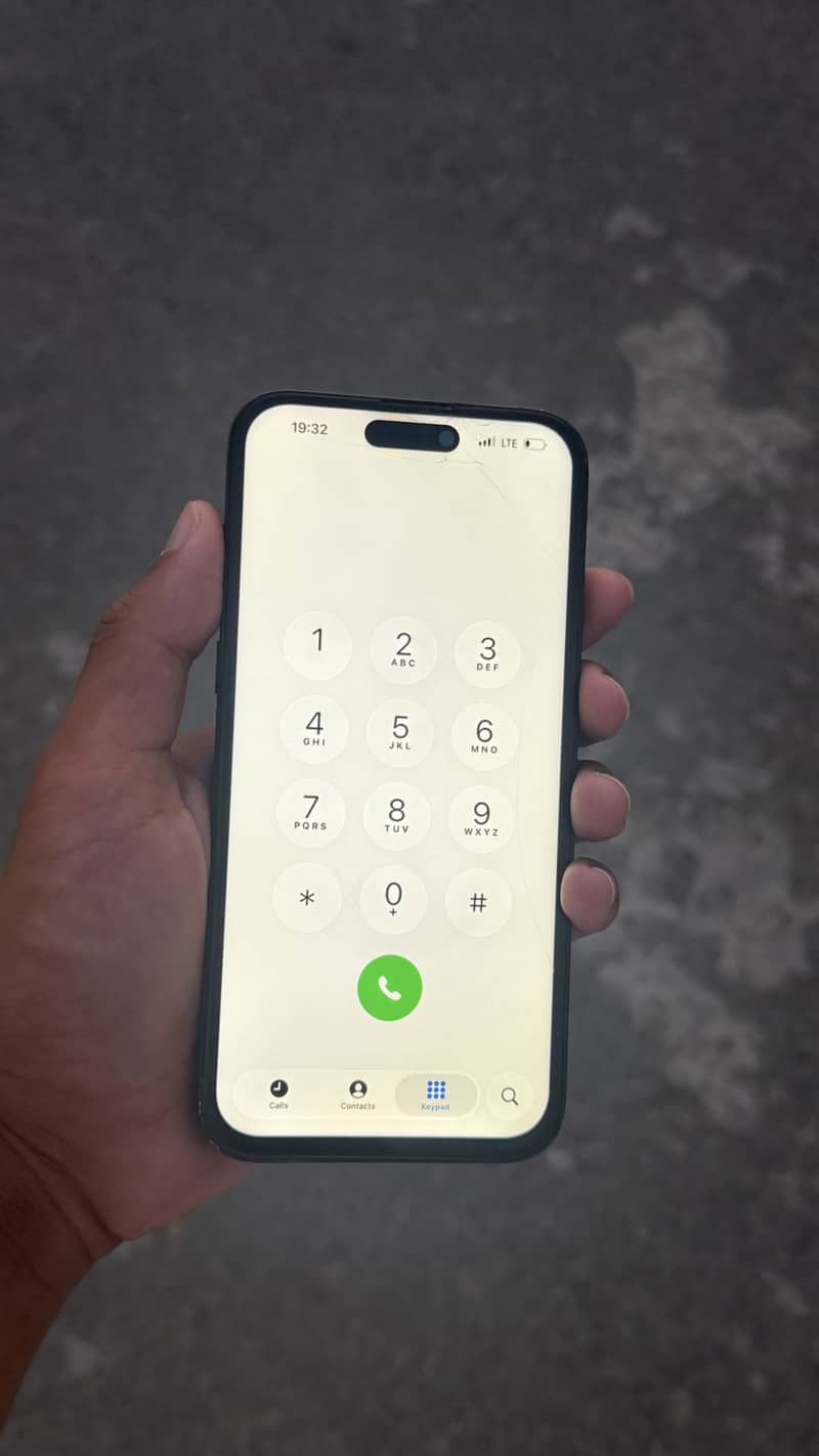 iPhone 14 Pro Max 4