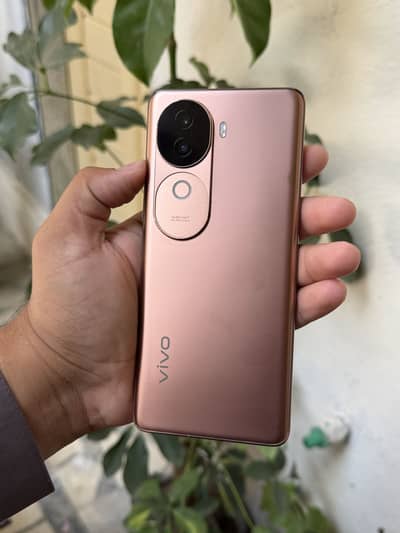 Vivo V40e