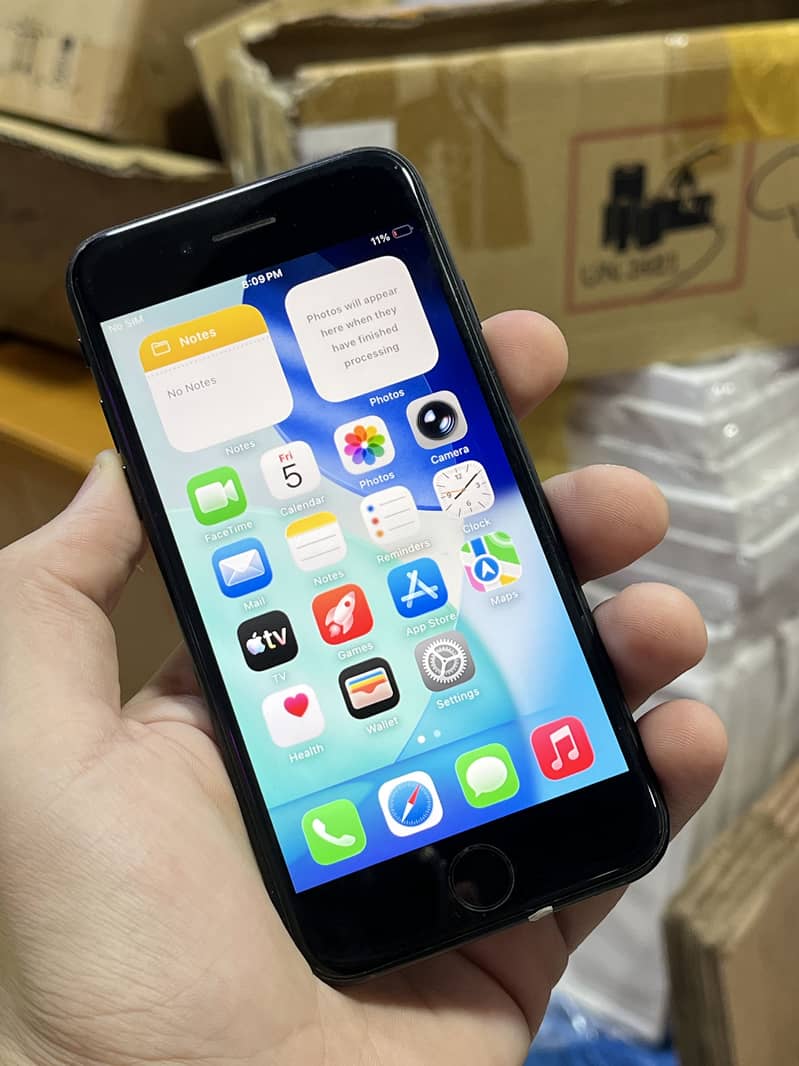 Apple iPhone SE 2