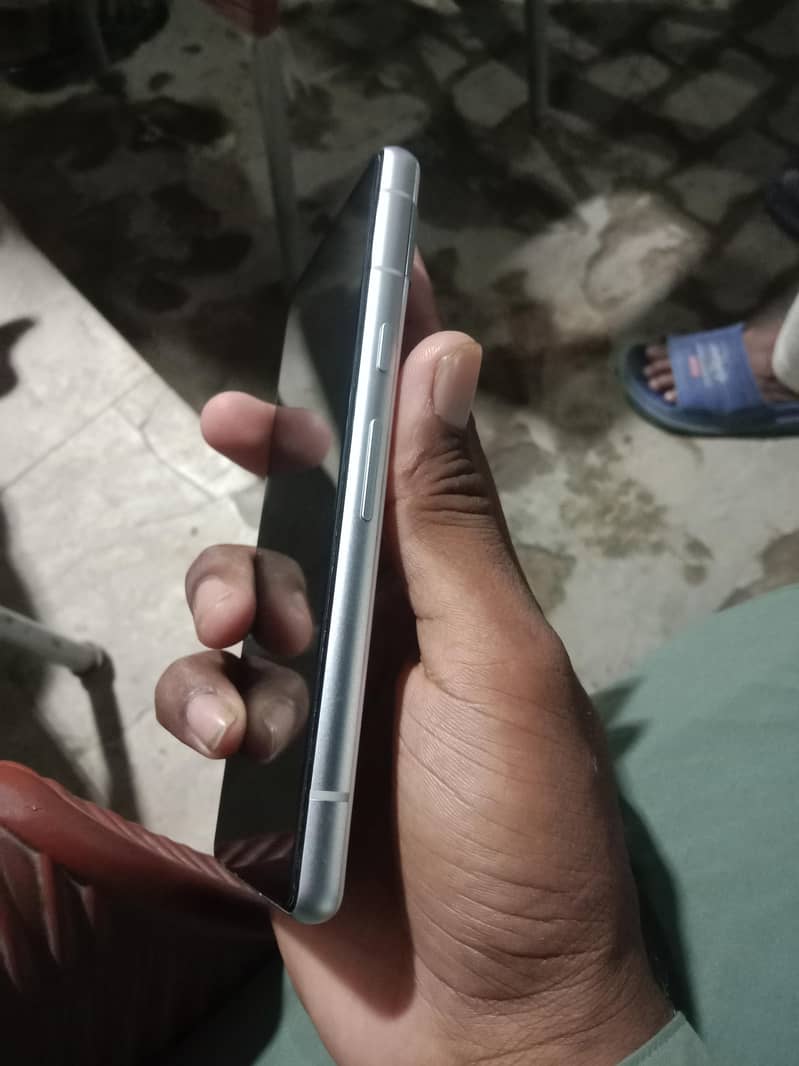 Google Pixel 7a 1