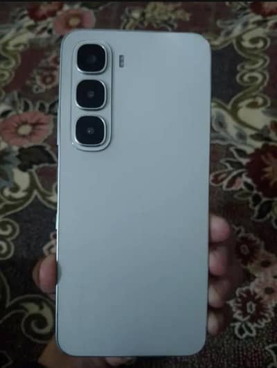 Infinix Hot 60i