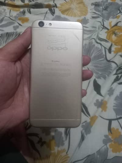 oppo A57 bilkul ok phon he 10 by 10 3 gb ram 32gb