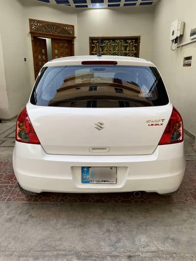 Suzuki swift dlx 1.3 navigation