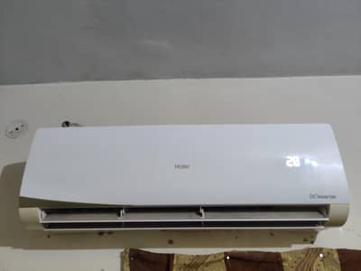 Haier DC Inverter AC 1.5 Ton - Scratch less Condit on 10/03074255289