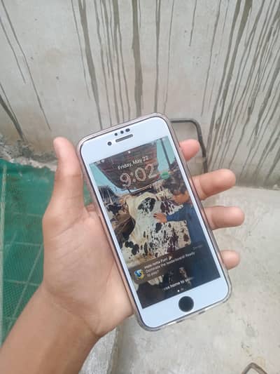 Apple iPhone 8