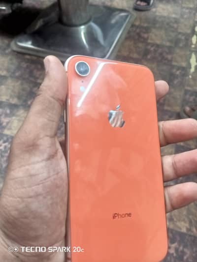 Apple iPhone XR