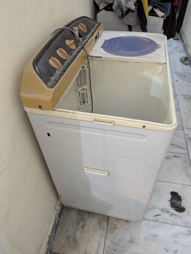 dewlance washing machine 1