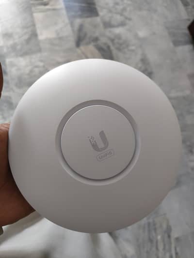 Ubiquiti UniFi 6 lite