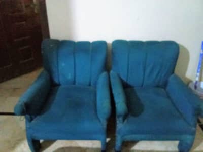 5 seater sofa set. . .