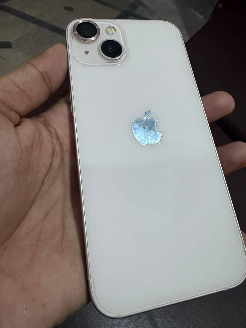 Apple iPhone 13 1