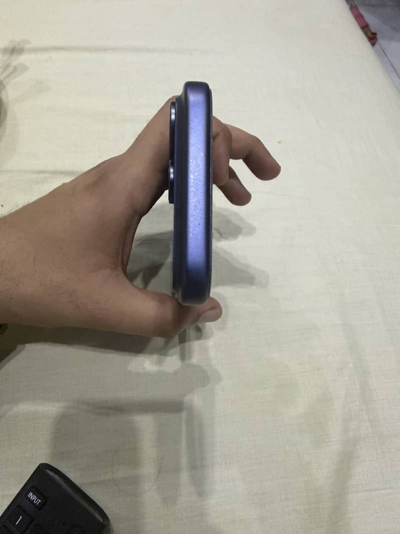 Iphone 17 pro max 6