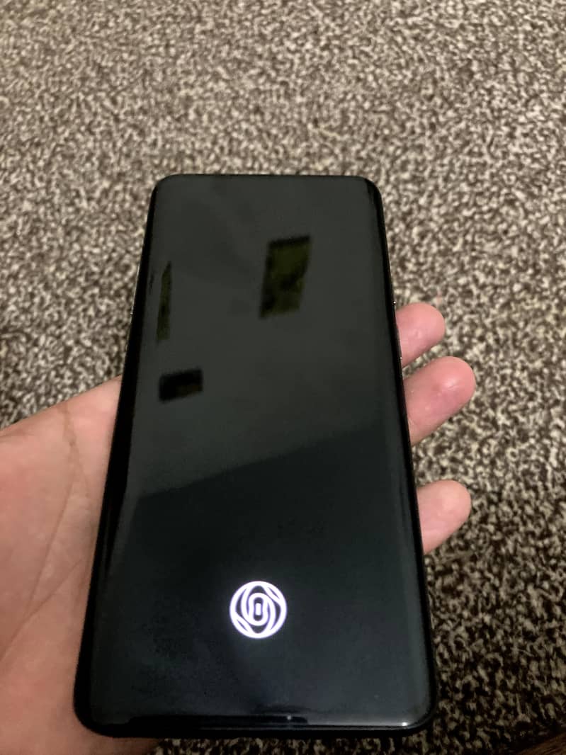 One Plus 7 Pro 1